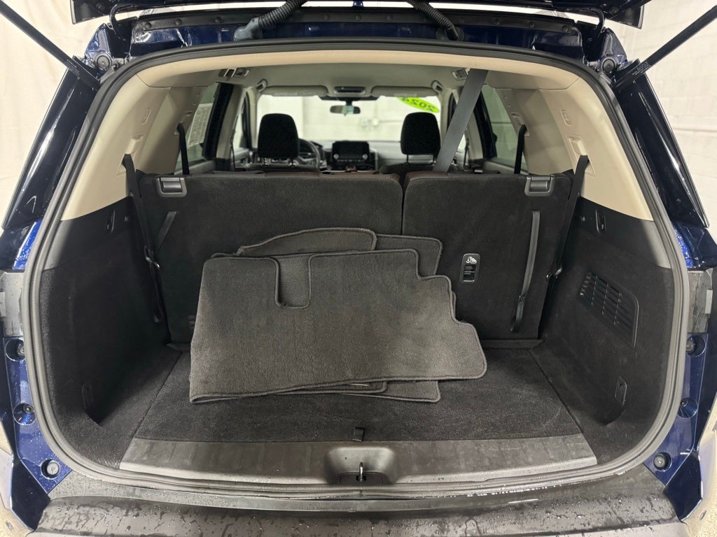 2024 Nissan Pathfinder SV 4WD