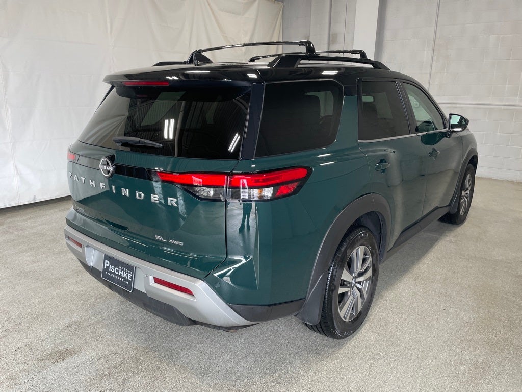 2022 Nissan Pathfinder SL 4WD