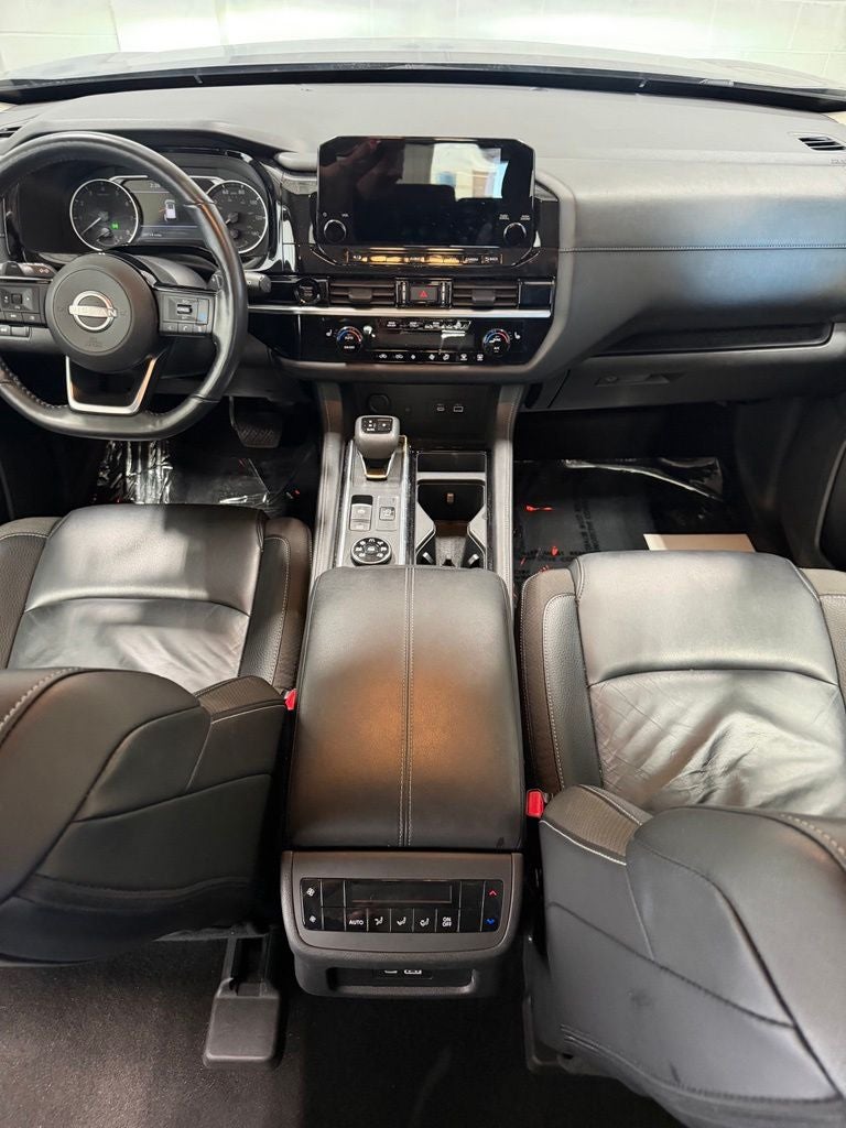 2025 Nissan Pathfinder SL 4WD