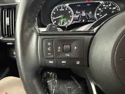 2025 Nissan Pathfinder SL 4WD