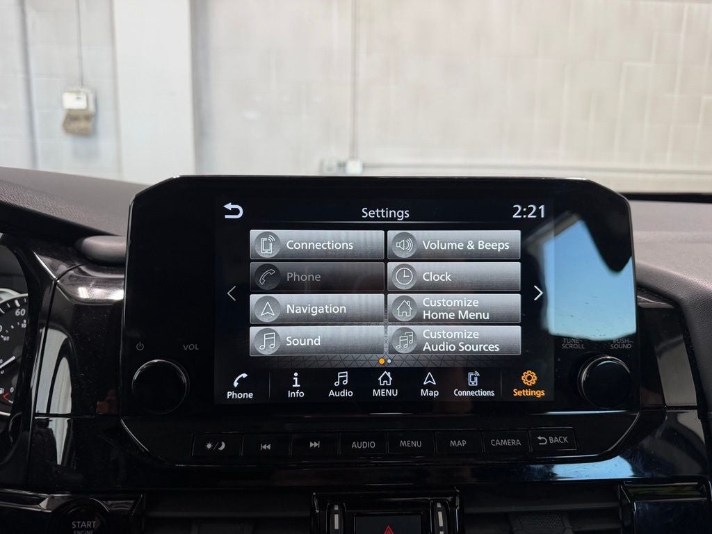 2025 Nissan Pathfinder SL 4WD