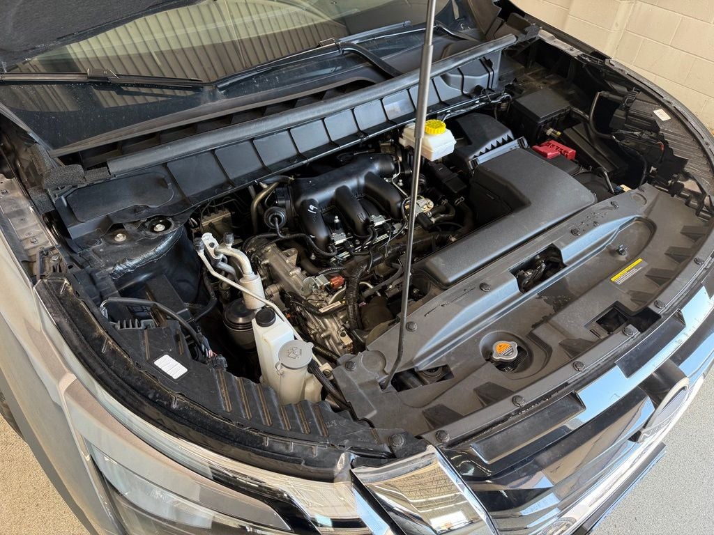 2025 Nissan Pathfinder SL 4WD