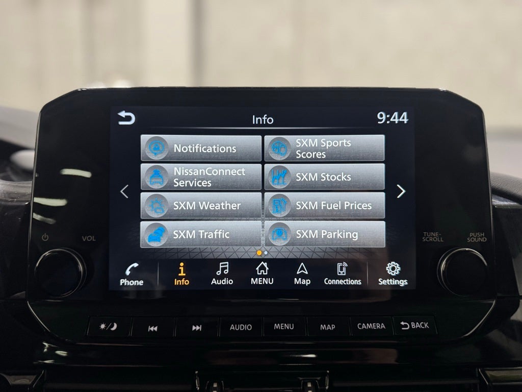 2025 Nissan Pathfinder SL 4WD