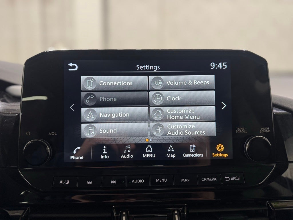 2025 Nissan Pathfinder SL 4WD