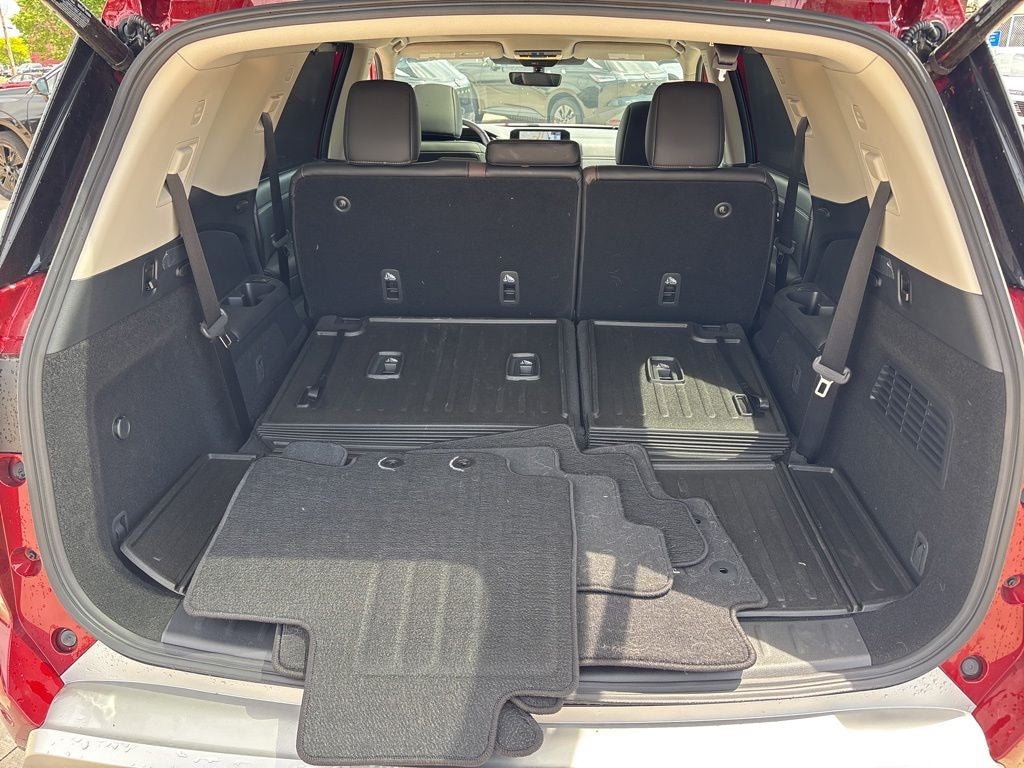2025 Nissan Pathfinder Platinum 4WD
