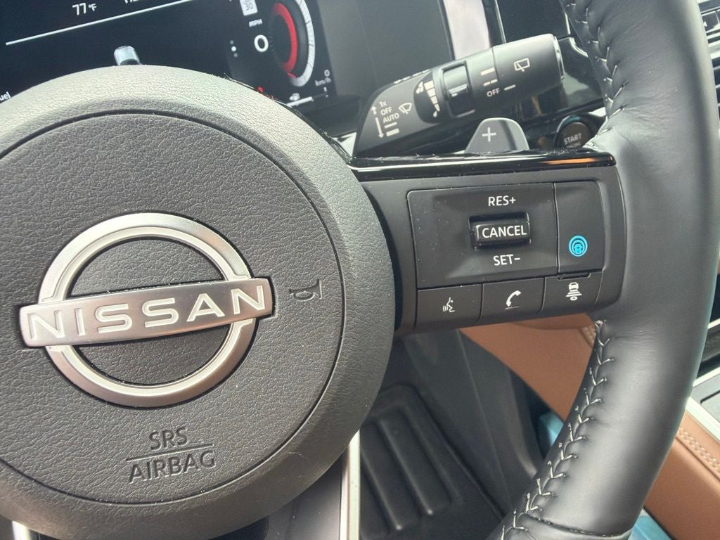 2025 Nissan Pathfinder Platinum 4WD