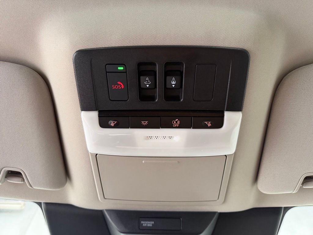 2025 Nissan Pathfinder Platinum 4WD