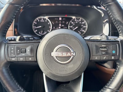 2022 Nissan Pathfinder Platinum