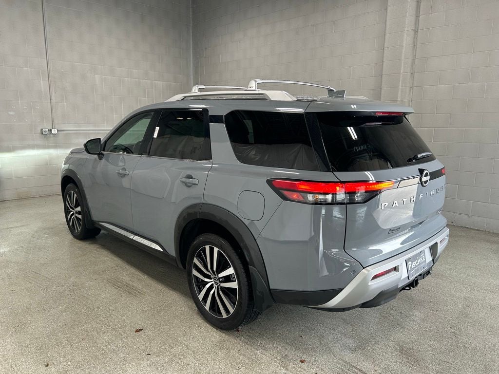 2023 Nissan Pathfinder Platinum 4WD