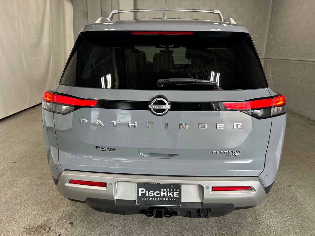 2023 Nissan Pathfinder Platinum 4WD