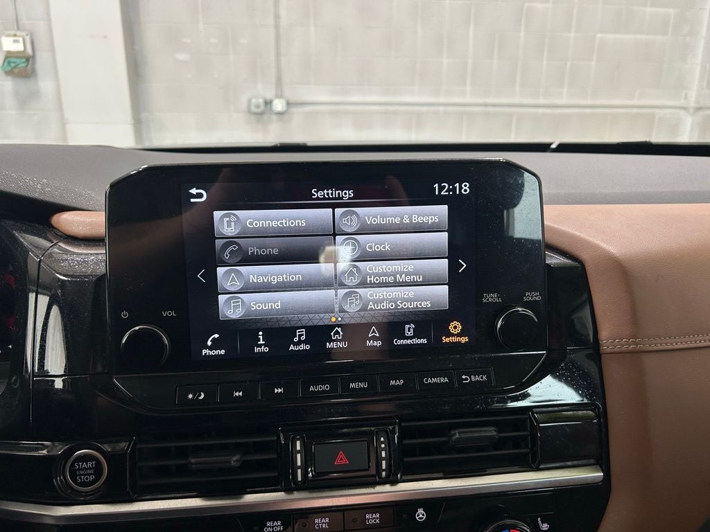 2023 Nissan Pathfinder Platinum 4WD