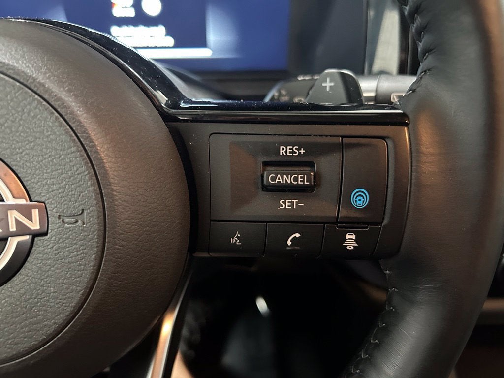 2024 Nissan Pathfinder Platinum 4WD