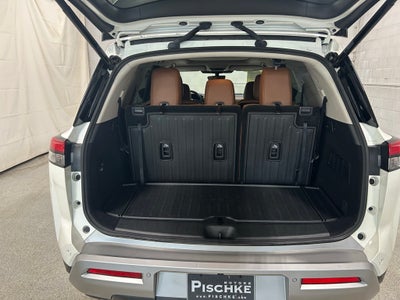 2023 Nissan Pathfinder Platinum 4WD