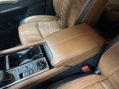 2023 Nissan Pathfinder Platinum 4WD