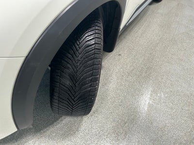 2023 Nissan Pathfinder Platinum 4WD