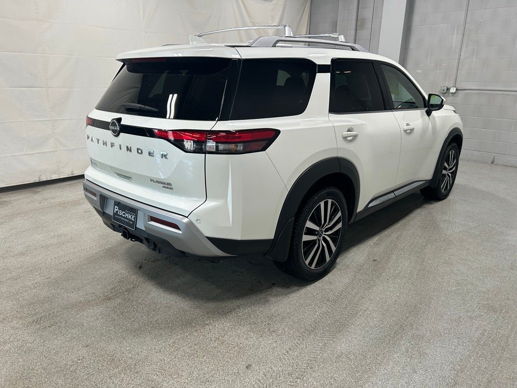 2023 Nissan Pathfinder Platinum 4WD
