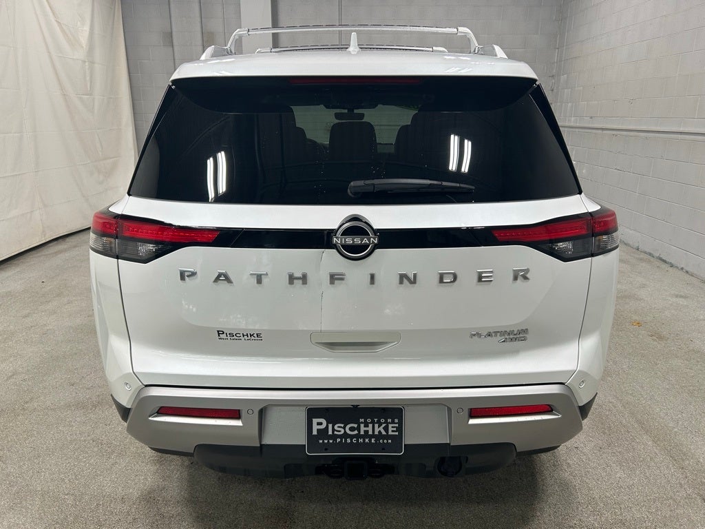 2025 Nissan Pathfinder Platinum 4WD