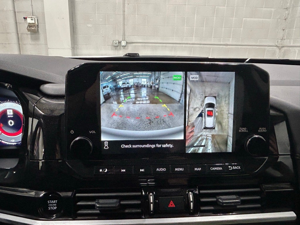 2025 Nissan Pathfinder Platinum 4WD