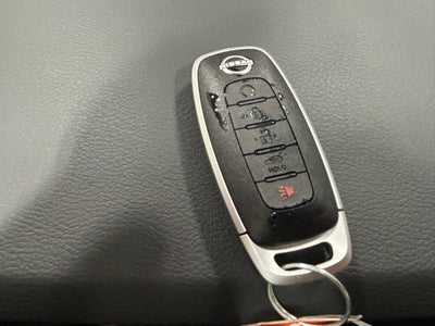 2025 Nissan Pathfinder Platinum 4WD