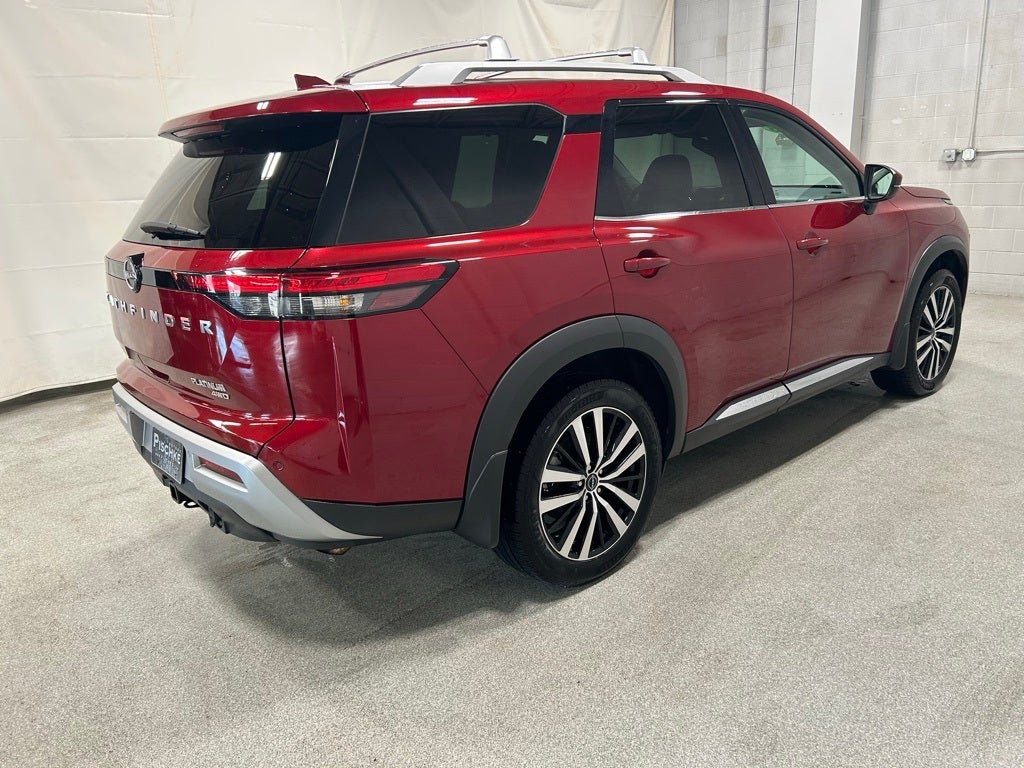 2023 Nissan Pathfinder Platinum 4WD