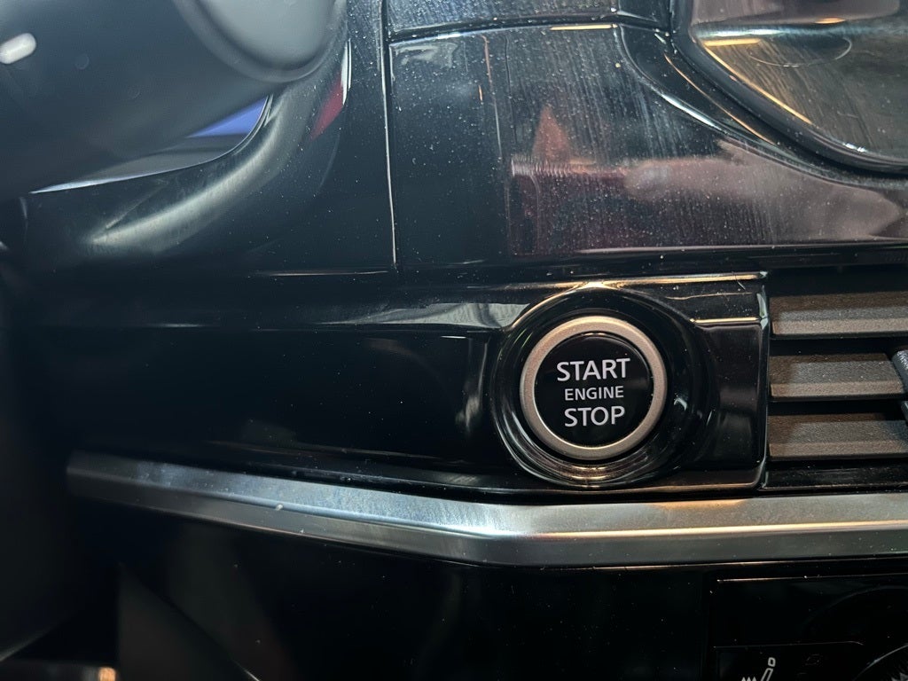 2023 Nissan Pathfinder Platinum 4WD