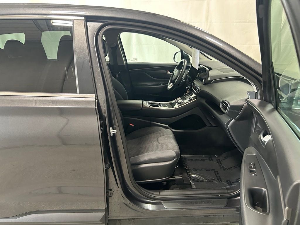2021 Hyundai Santa Fe SE