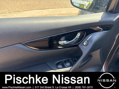 2020 Nissan Rogue Sport SV AWD Xtronic CVT