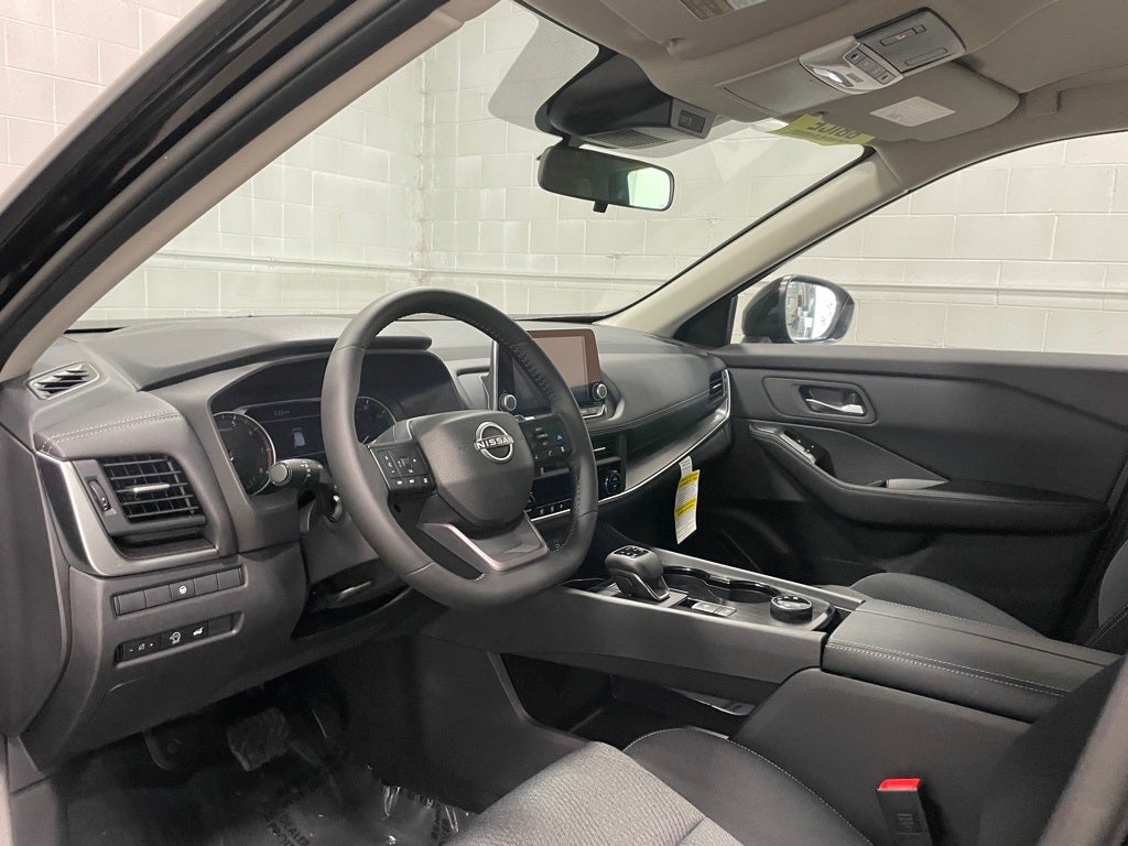 2025 Nissan Rogue SV Intelligent AWD