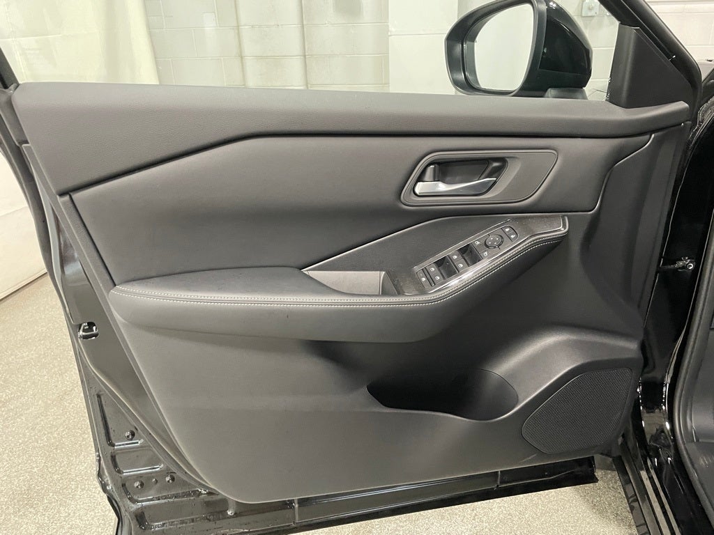 2025 Nissan Rogue SV Intelligent AWD