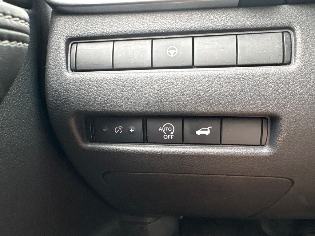2023 Nissan Rogue SL Intelligent AWD