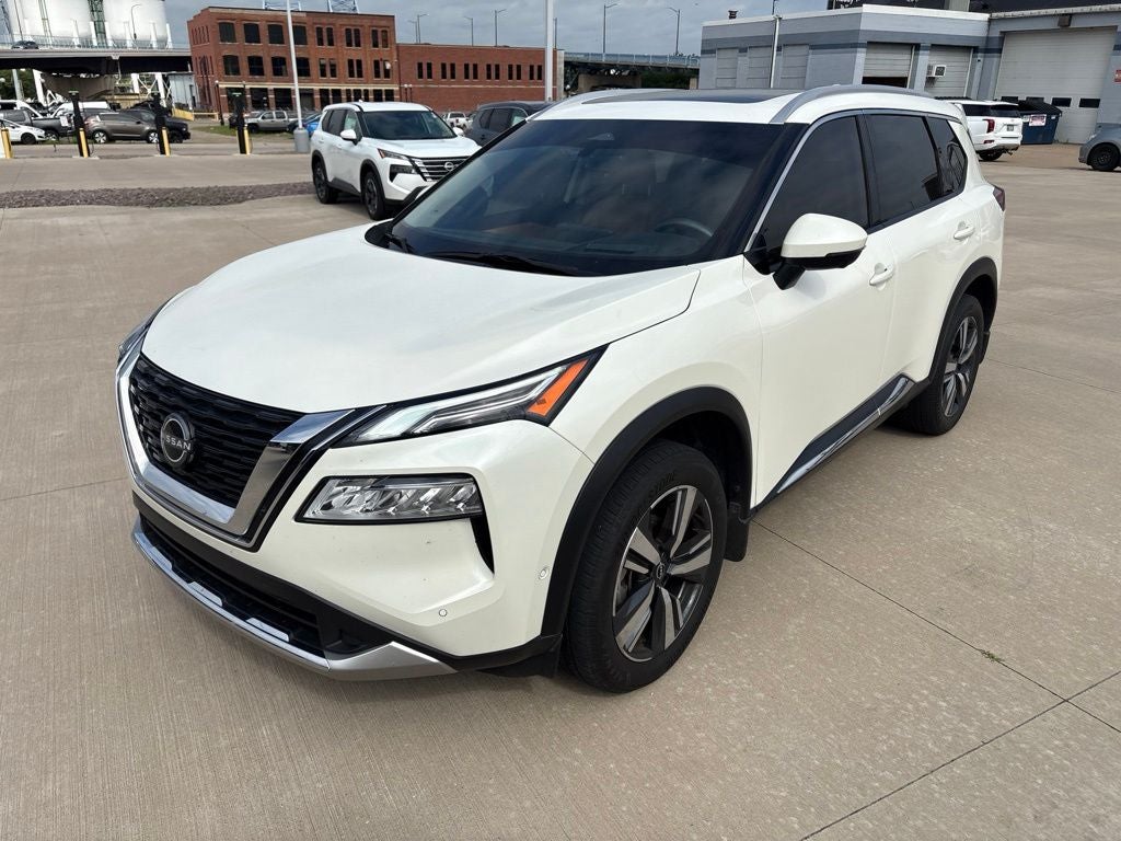 2023 Nissan Rogue Platinum FWD