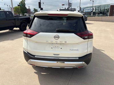 2023 Nissan Rogue Platinum FWD