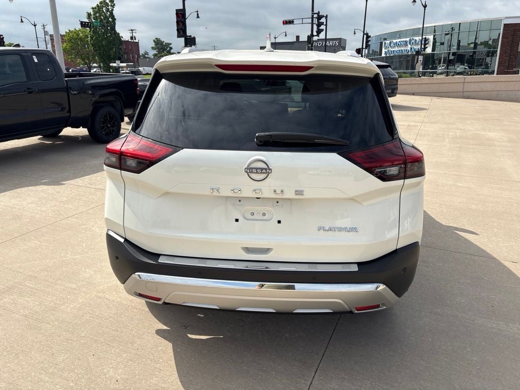 2023 Nissan Rogue Platinum FWD