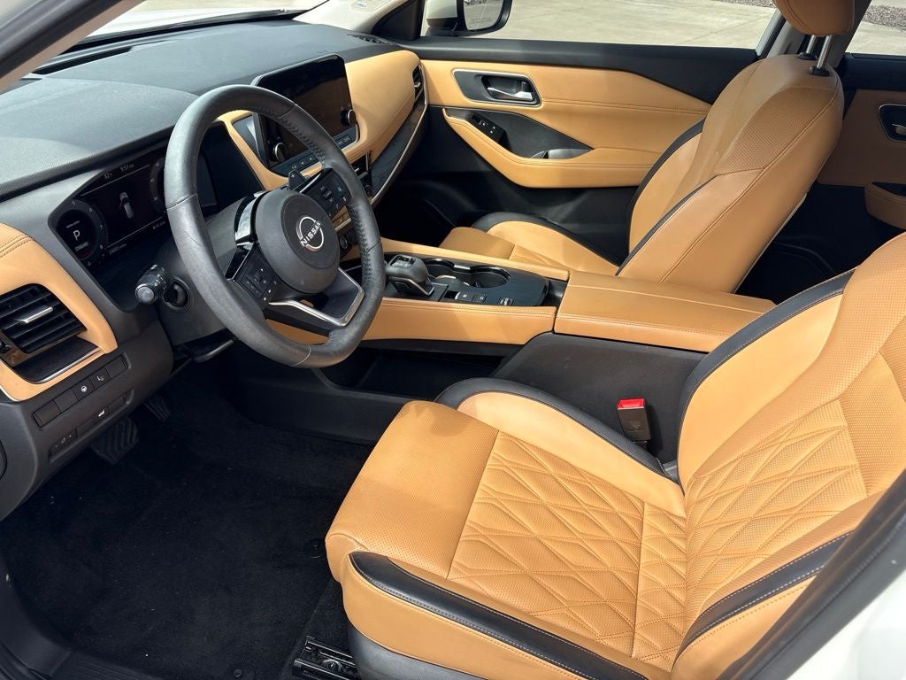 2023 Nissan Rogue Platinum FWD