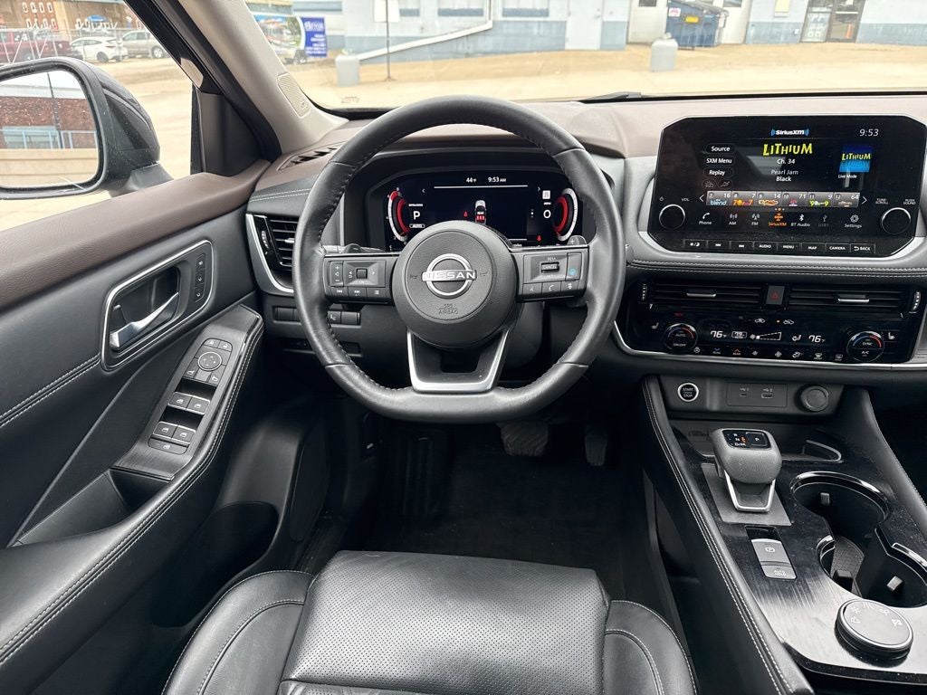 2023 Nissan Rogue Platinum