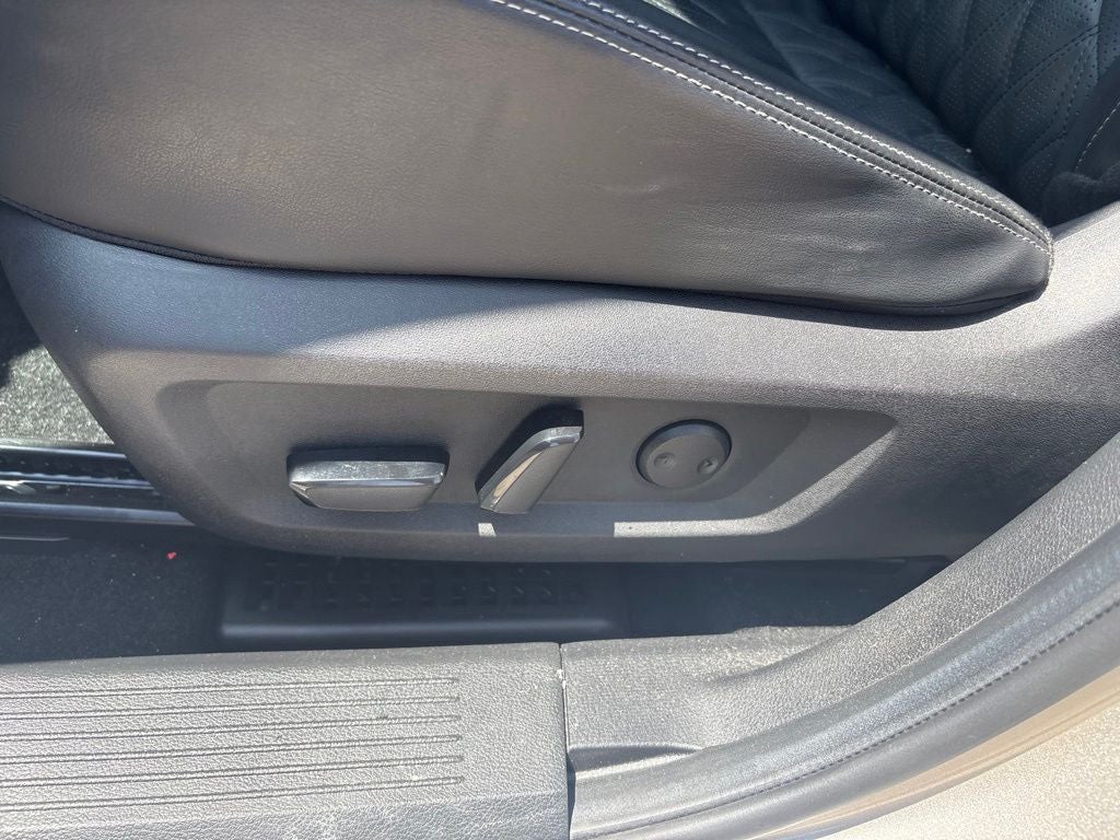 2023 Nissan Rogue Platinum Intelligent AWD