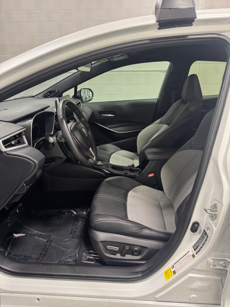 2023 Toyota Corolla Hatchback XSE