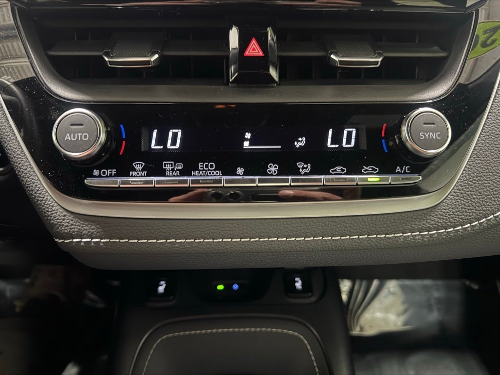 2023 Toyota Corolla Hatchback XSE