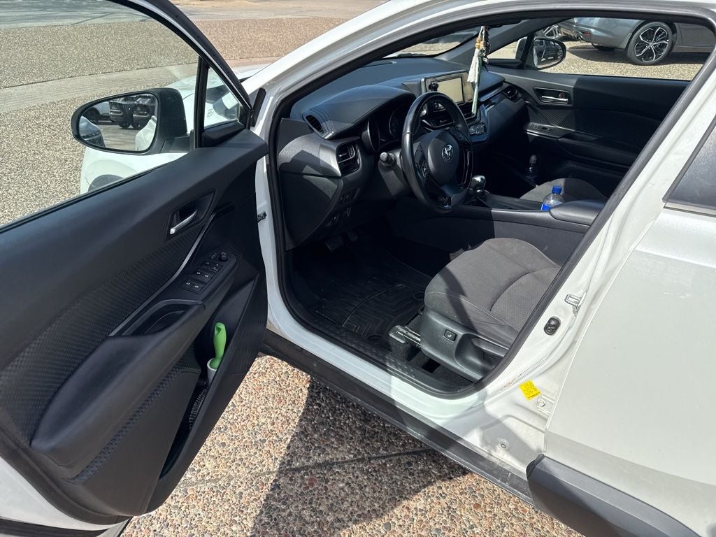 2018 Toyota C-HR XLE Premium