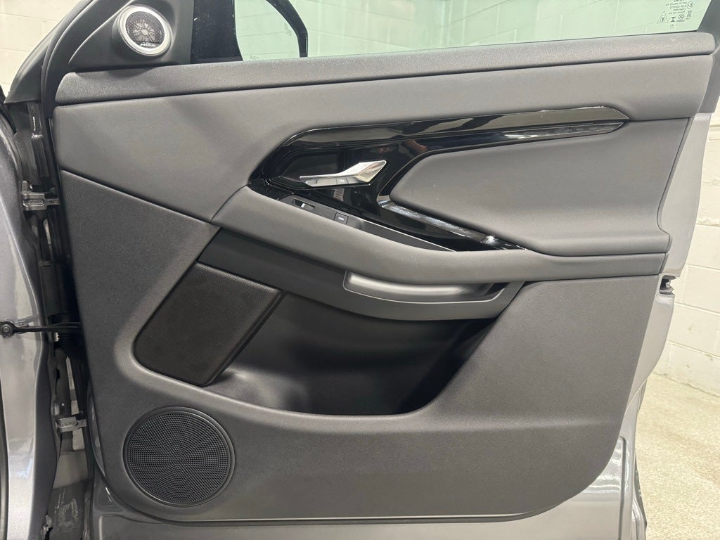 2024 Land Rover Range Rover Evoque Dynamic SE