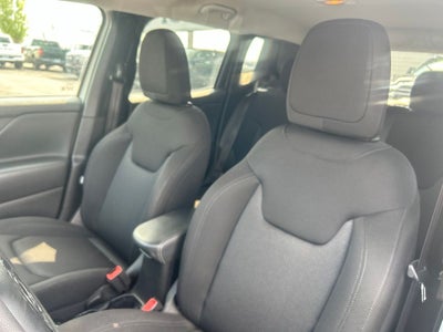 2023 Jeep Renegade Latitude 4x4