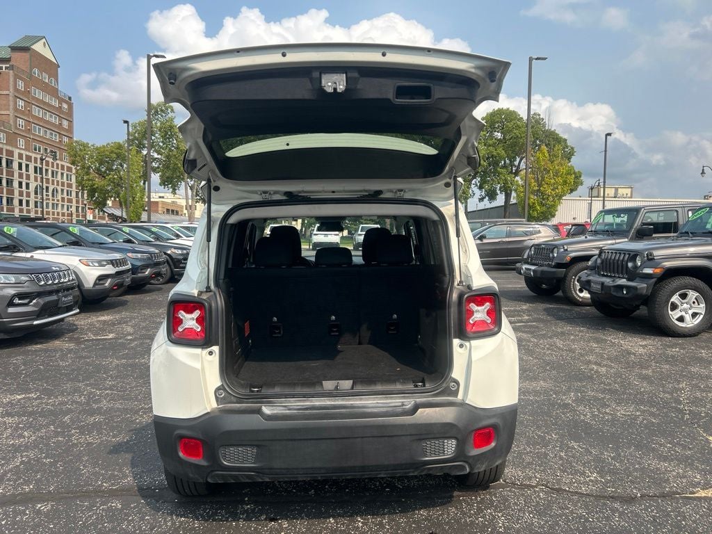 2023 Jeep Renegade Latitude 4x4