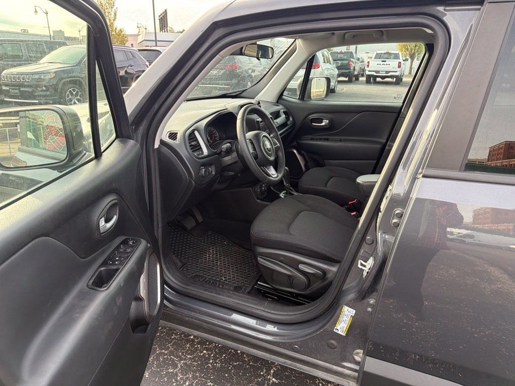 2023 Jeep Renegade Latitude 4x4