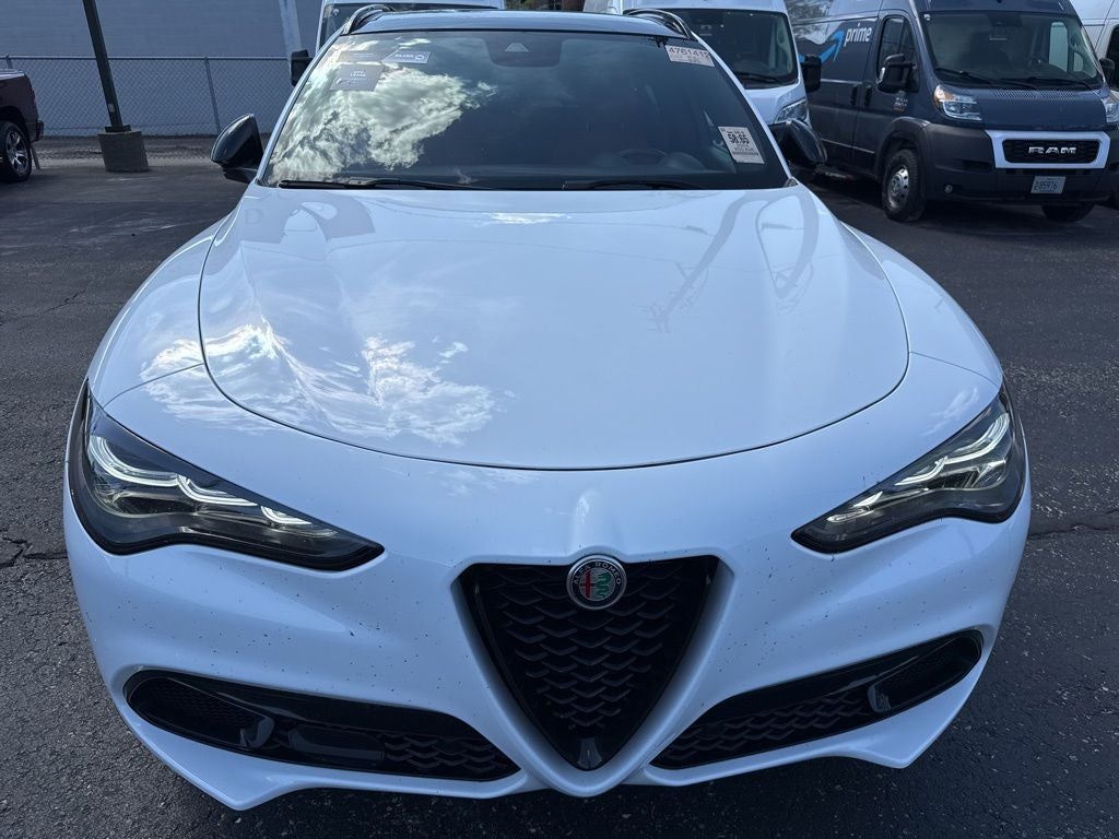 2024 Alfa Romeo Stelvio Veloce AWD