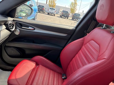 2024 Alfa Romeo Stelvio Veloce AWD