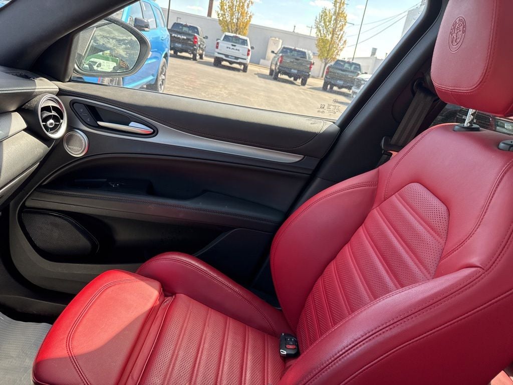 2024 Alfa Romeo Stelvio Veloce AWD