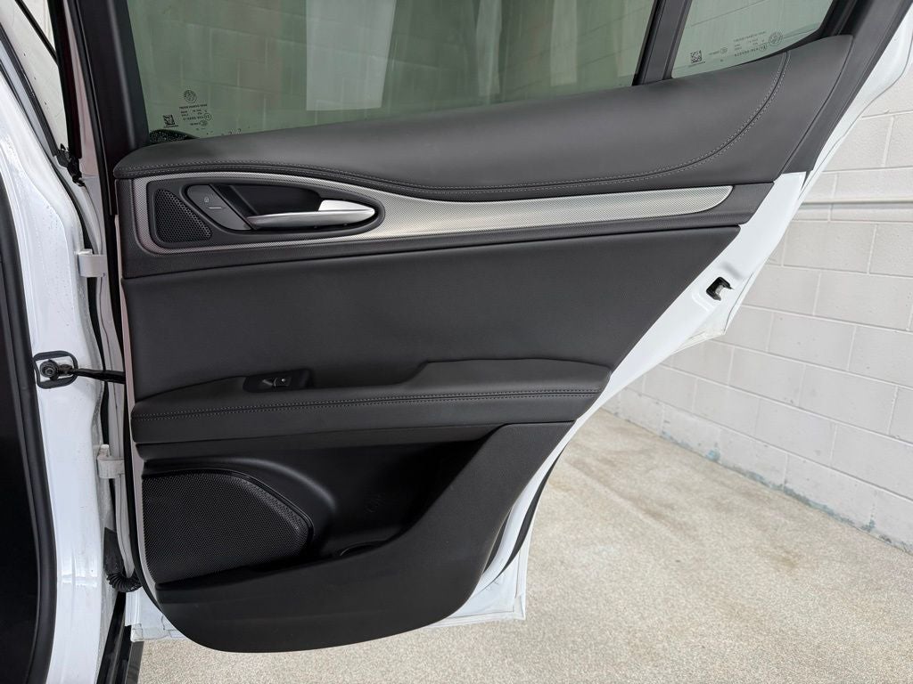 2024 Alfa Romeo Stelvio Veloce AWD