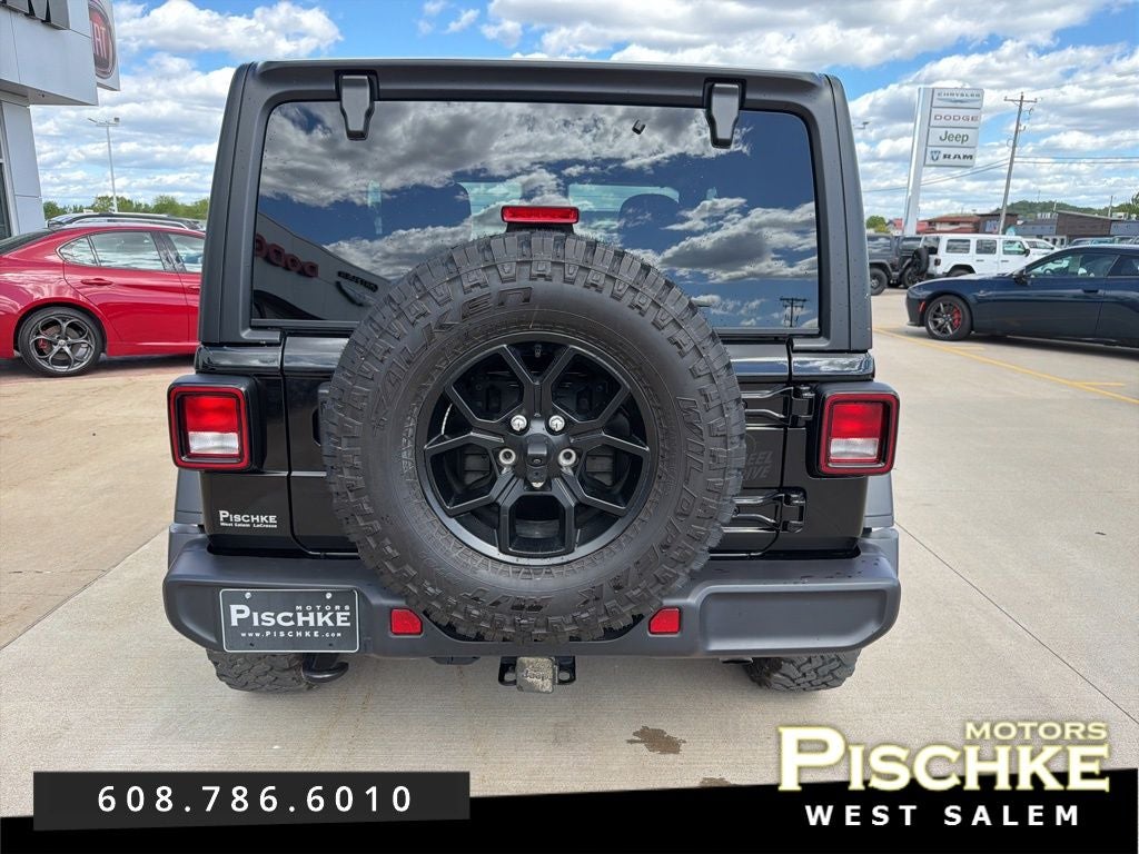 2024 Jeep Wrangler 2-Door Willys 4x4