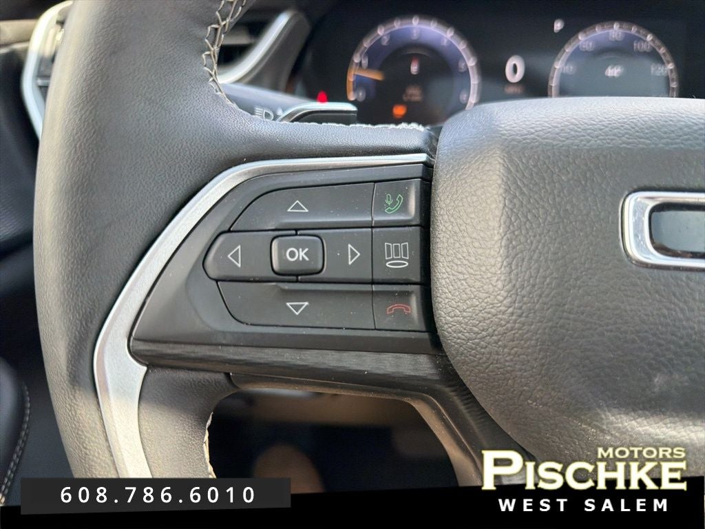 2024 Jeep Grand Cherokee Laredo X 4x2