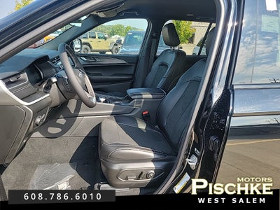 2025 Jeep Grand Cherokee GRAND CHEROKEE ALTITUDE 4X4